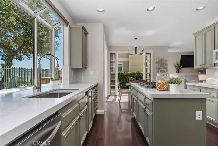 5 Highpoint, Rancho Santa Margarita, California 92679