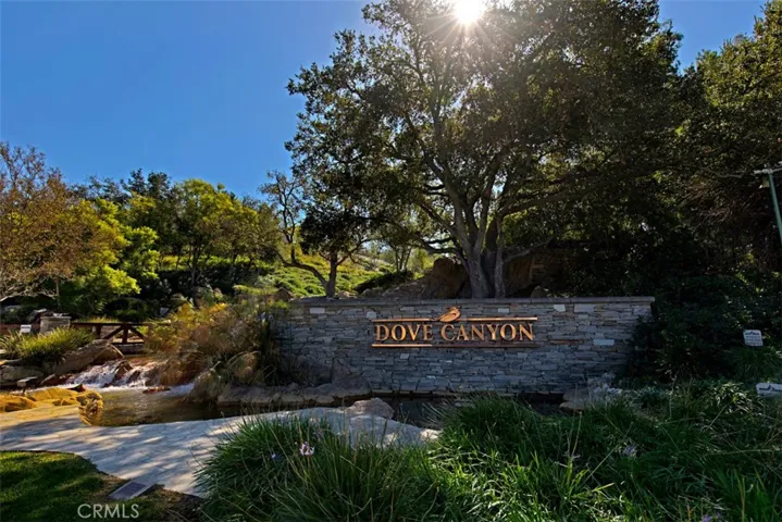 5 Highpoint, Rancho Santa Margarita, California 92679