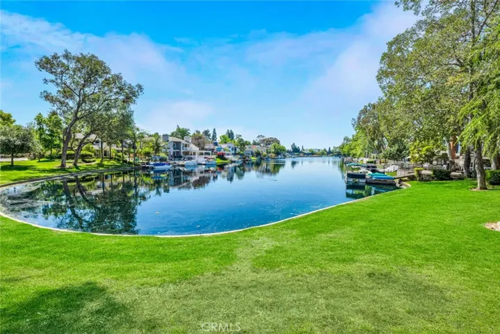 22702 Islamare, Lake Forest, California 92630