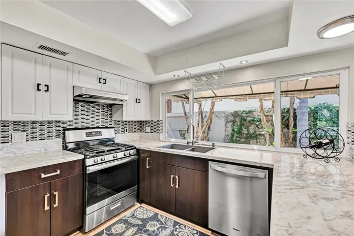 22702 Islamare, Lake Forest, California 92630