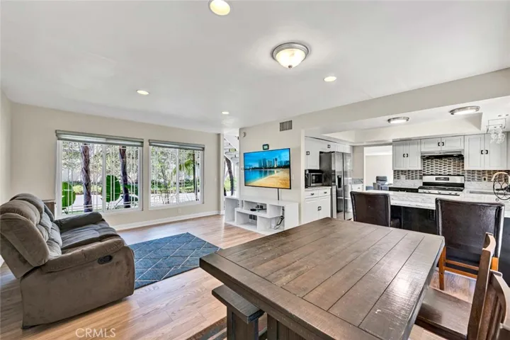 22702 Islamare, Lake Forest, California 92630