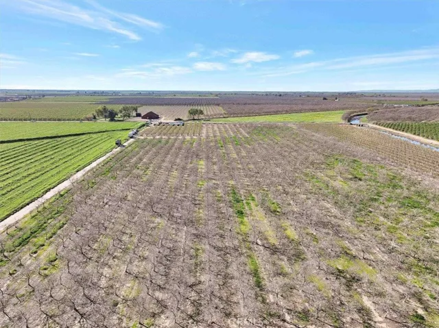 2301 O Banion, Yuba City, California 95993