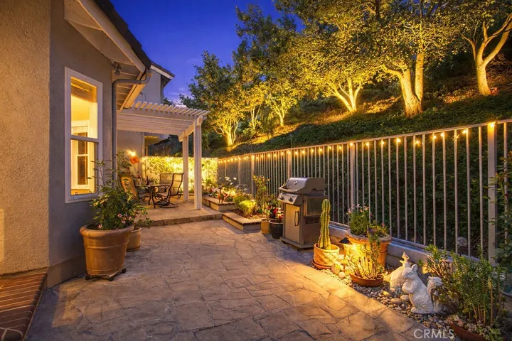 847 S Amber Lane, Anaheim Hills, California 92807