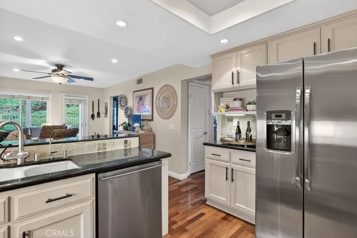 847 S Amber Lane, Anaheim Hills, California 92807