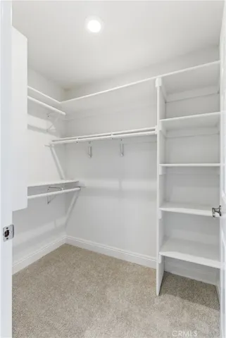 Walk in closet