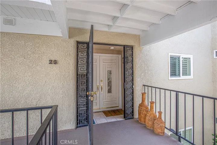 Welcome to 5510 -2G and as you are entering through the beautiful Double Doors with Leaded Glass, you will fall in love with this furnished Lease available from 4/15/ through Oct 14, 2026 and possibly a + or -