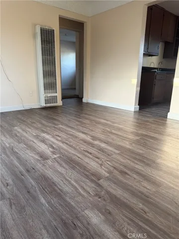 Living Room (Back Unit)