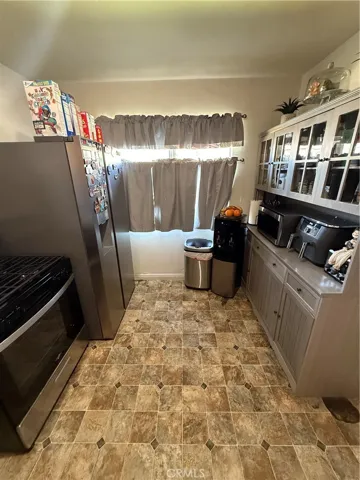 Kitchen (Front Unit)
