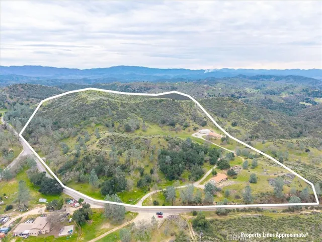3151 Parkhill, Santa Margarita, California 93453