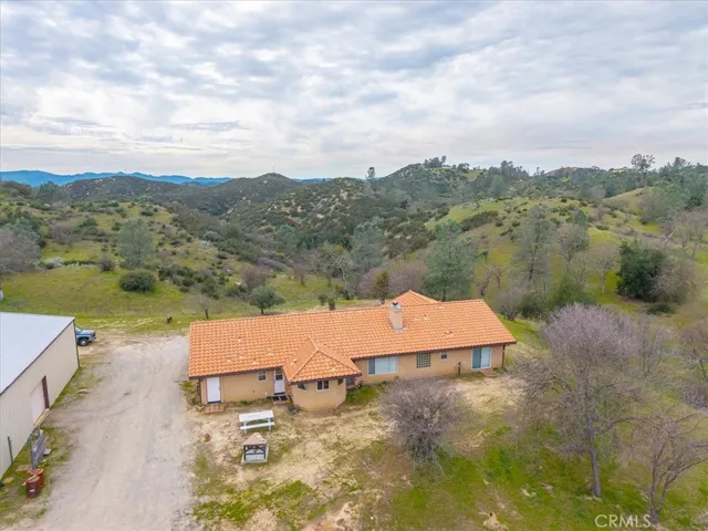 3151 Parkhill, Santa Margarita, California 93453