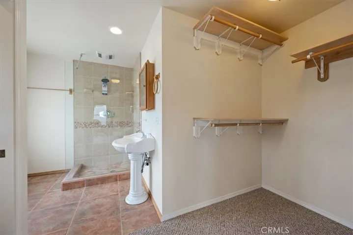 Main House Master bathroom