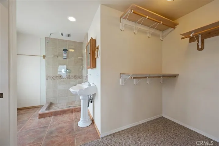 Main House Master bathroom