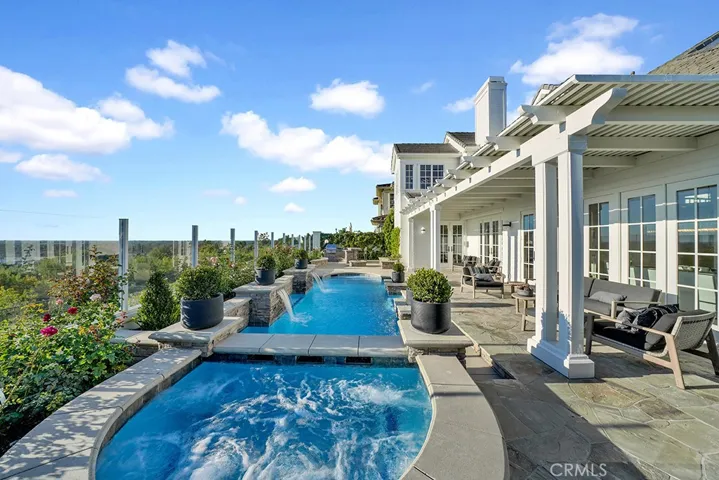 17 Crooked Stick Drive, Newport Beach, California 92660