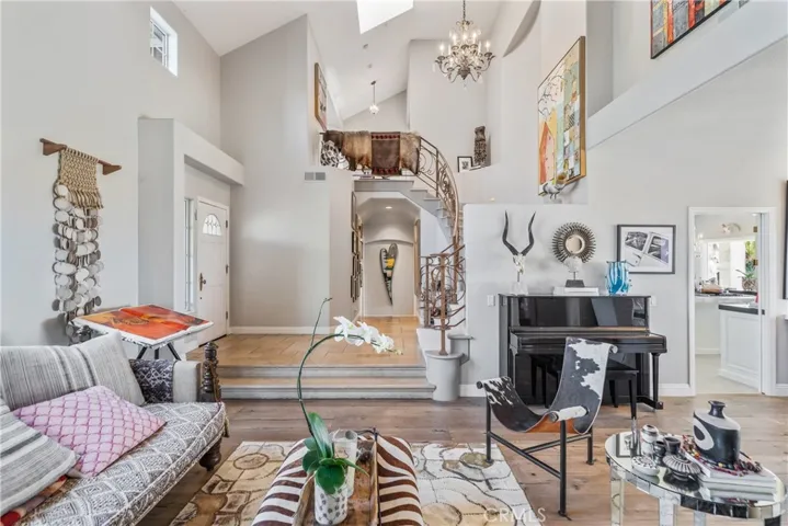 Living Room to Entry.
