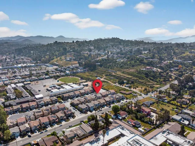 1254 White Oak, El Cajon, California 92020