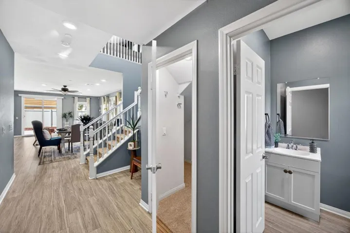 1254 White Oak, El Cajon, California 92020