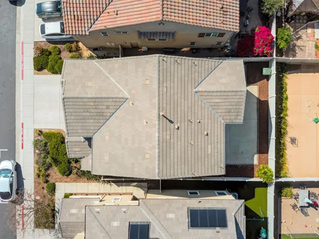 1254 White Oak, El Cajon, California 92020
