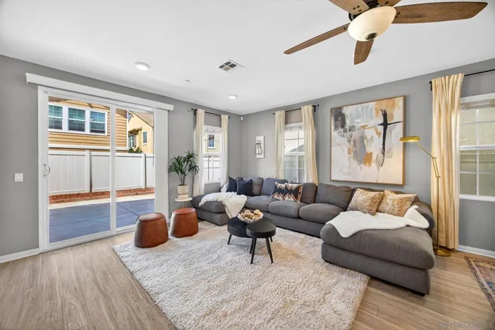 1254 White Oak, El Cajon, California 92020