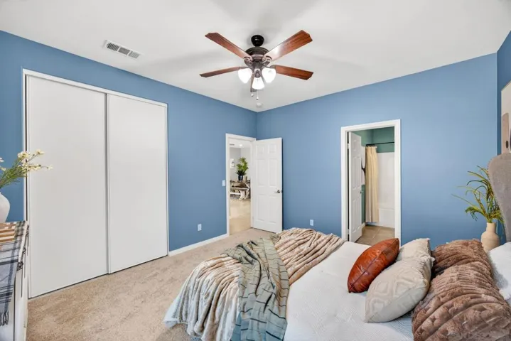 1254 White Oak, El Cajon, California 92020