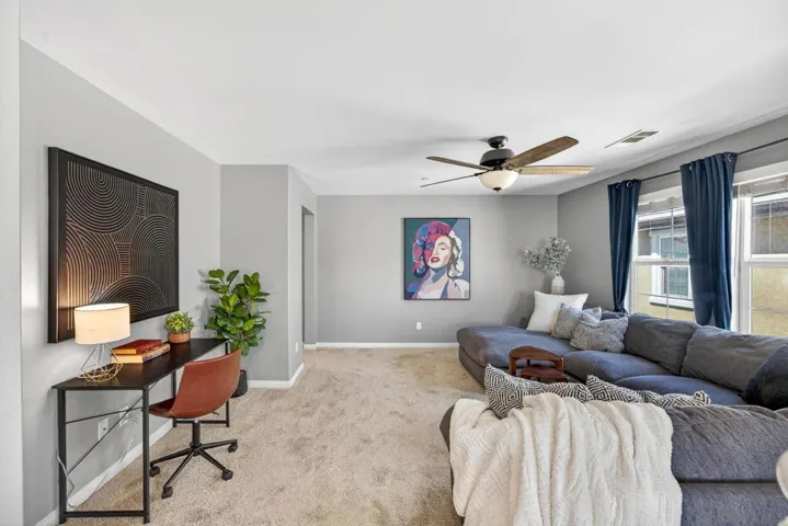 1254 White Oak, El Cajon, California 92020