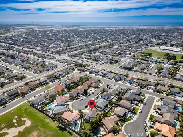 6561 Sabbicas Circle, Huntington Beach, California 92647