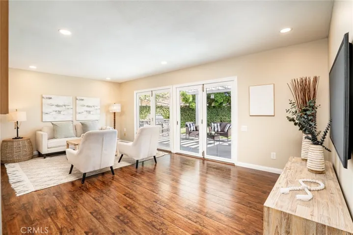 Huge family room w/bi-fold doors!