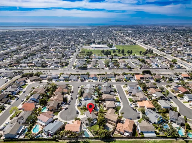 6561 Sabbicas Circle, Huntington Beach, California 92647