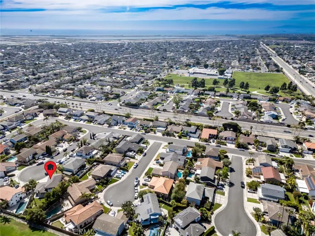 6561 Sabbicas Circle, Huntington Beach, California 92647