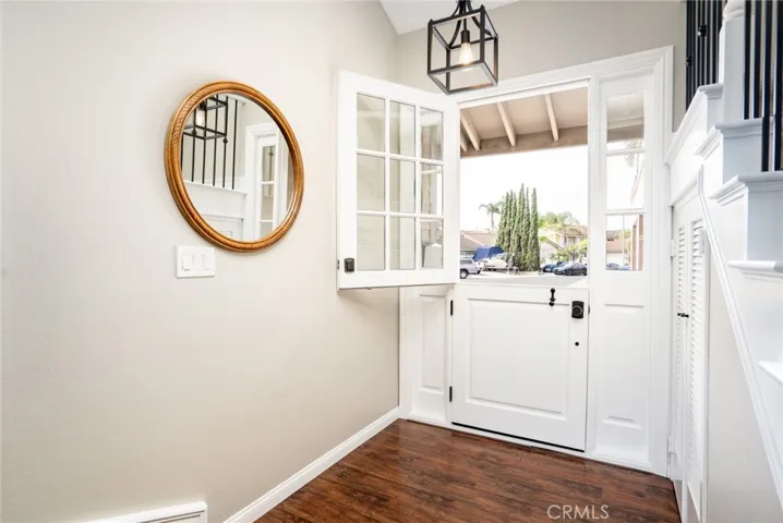 Super cute Dutch door!