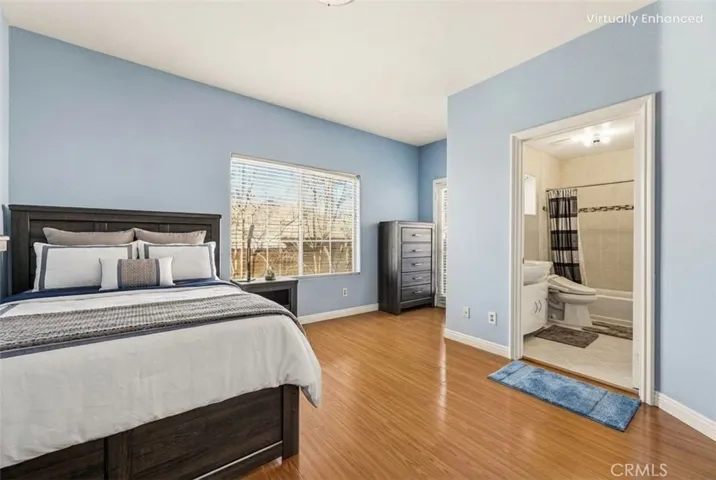Secondary bedroom