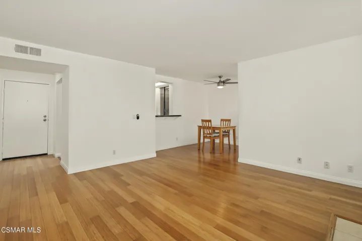 7826 Topanga Canyon Blvd Unit 103 Canoga