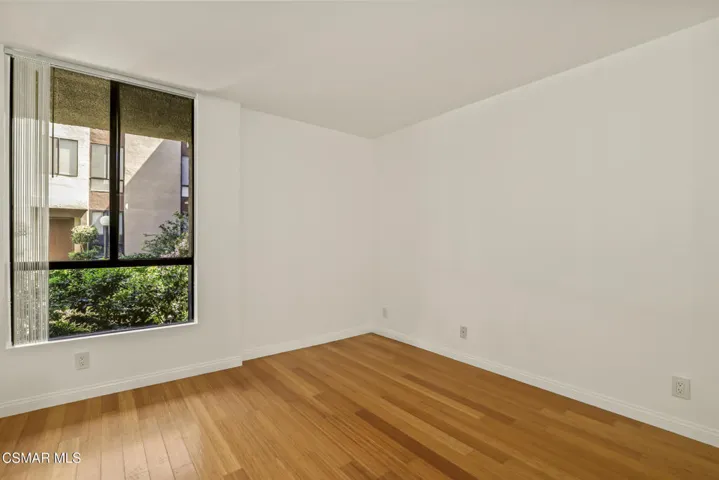 7826 Topanga Canyon Blvd Unit 103 Canoga