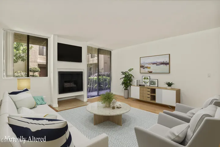 7826 Topanga Canyon Blvd Unit 103 Canoga