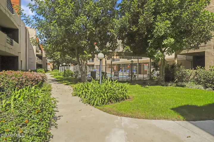 7826 Topanga Canyon Blvd Unit 103 Canoga
