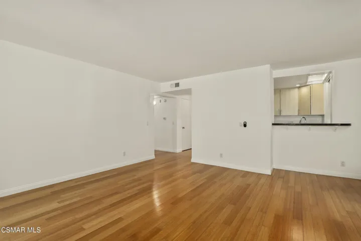 7826 Topanga Canyon Blvd Unit 103 Canoga