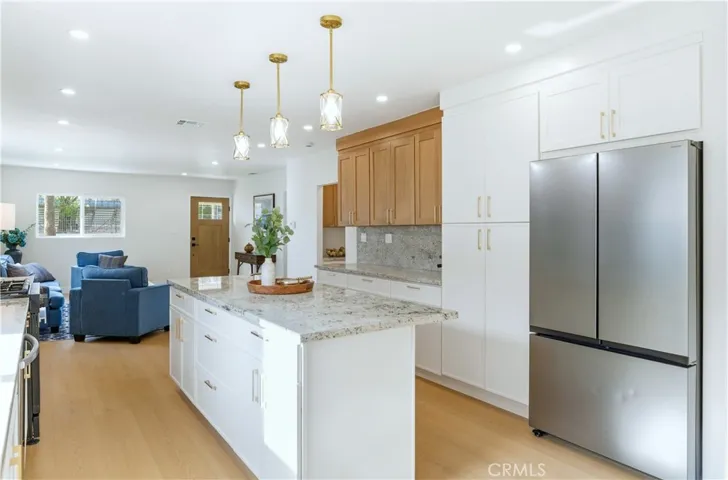 Kitchen 6