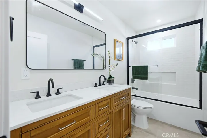 Bath One 3