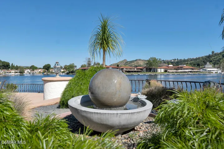 56 Fountain