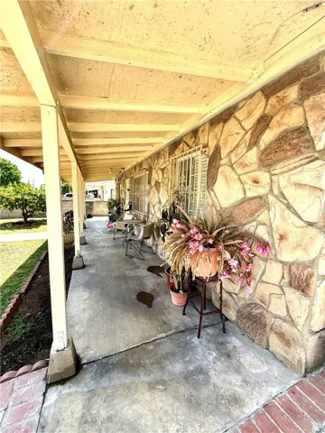 22433 Island, Carson, California 90745