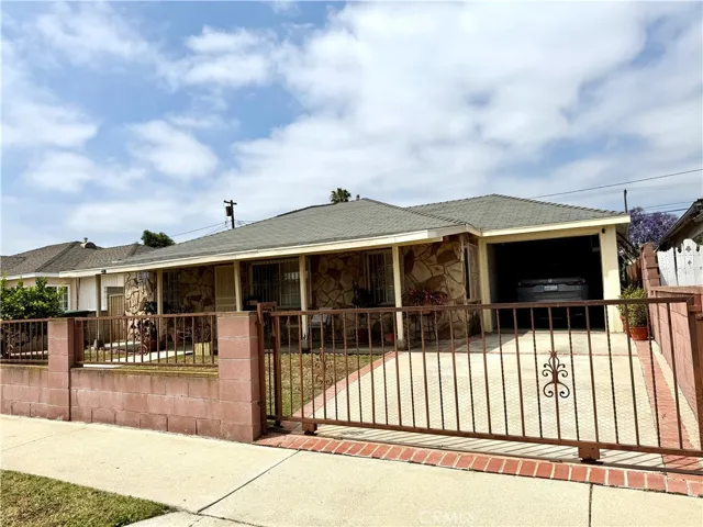22433 Island, Carson, California 90745