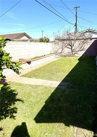 22433 Island, Carson, California 90745