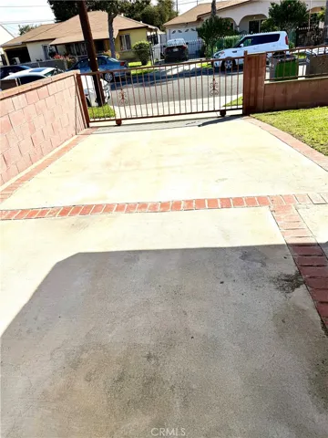 22433 Island, Carson, California 90745