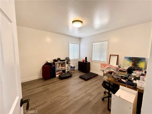 22433 Island, Carson, California 90745