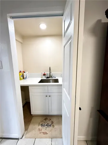 22433 Island, Carson, California 90745