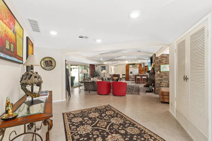 12_11659649_176078_176078-EI-112