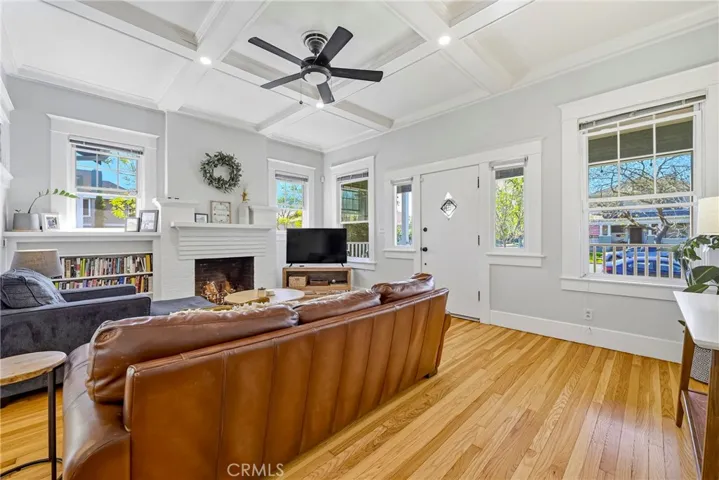 303 W 21st, Merced, California 95340