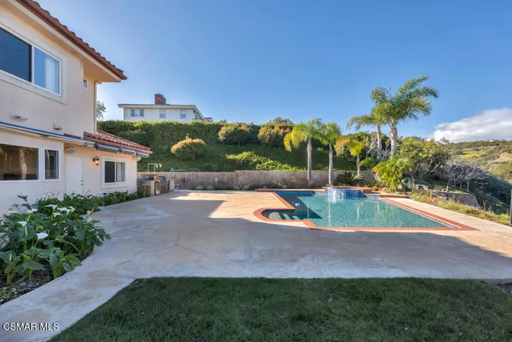 7111 Los Coyotes Pl- HsHProd-73