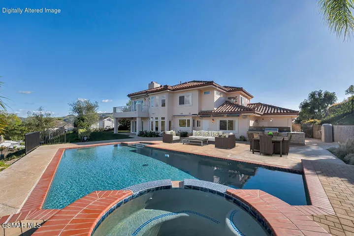 7111 Los Coyotes Pl-75_VIRTUAL STAGE