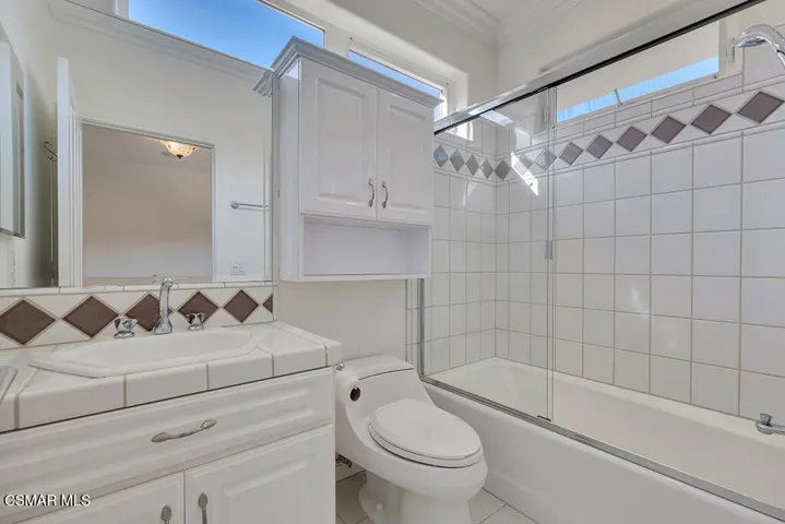 7111 Los Coyotes Pl- HsHProd-60