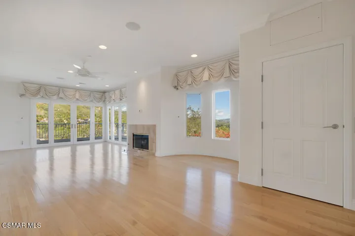 7111 Los Coyotes Pl- HsHProd-38